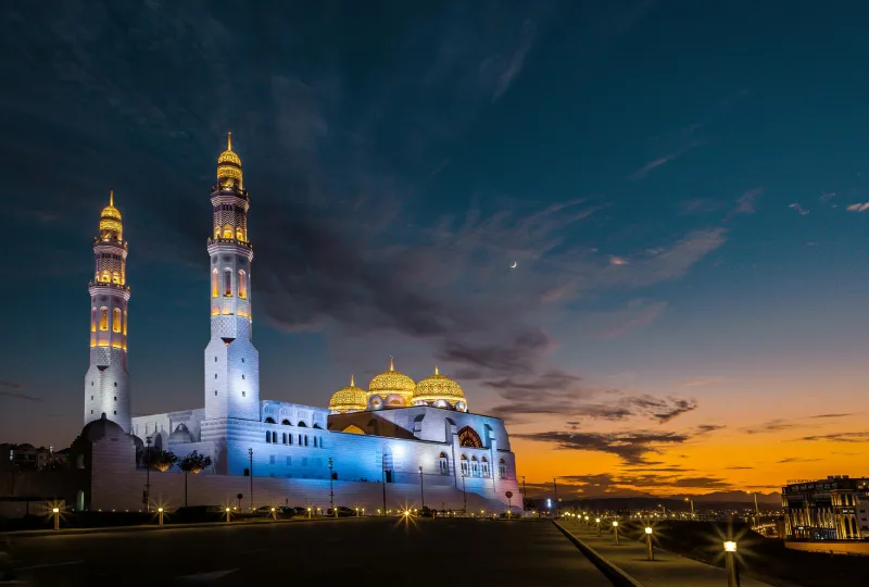 خرید ملک در عمان
